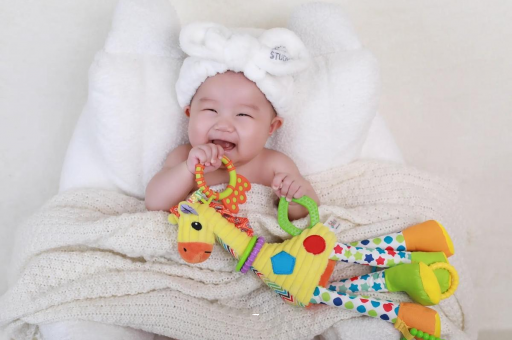 济宁4个月宝宝奶量